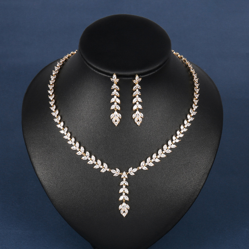 Gold Leaf Crystal Bridal Set