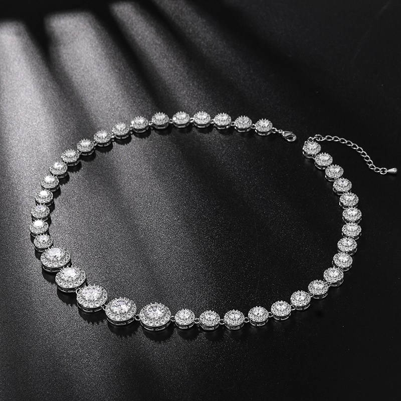 Round Crystal Cocktail Necklace