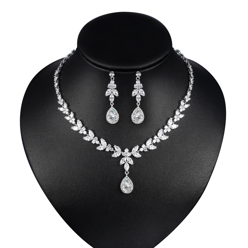 Silver Leaf Crystal Bridal Set